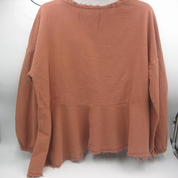 Free People Blouse Small Oversized Cotton Soft Muted Peach Raw Hem Asymmetrical - Picture 2 of 5